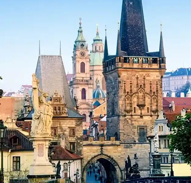 15-cities-in-the-world-where-sleep-is-optional