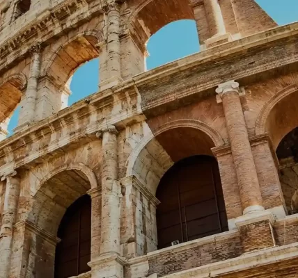 24-incredible-bucket-list-trips-you-need-to-experience-at-least-once
